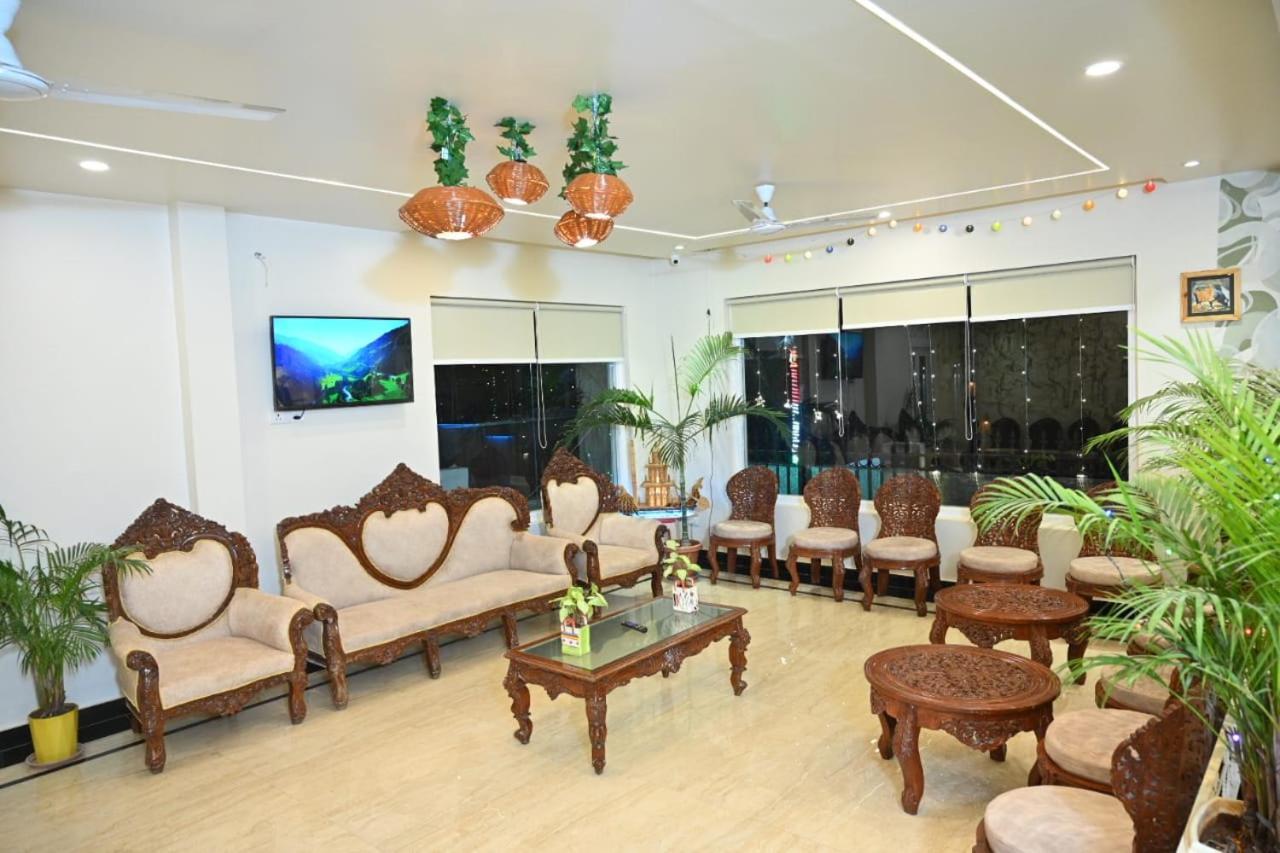 Hotel Ganga Graden فاراناسي المظهر الخارجي الصورة